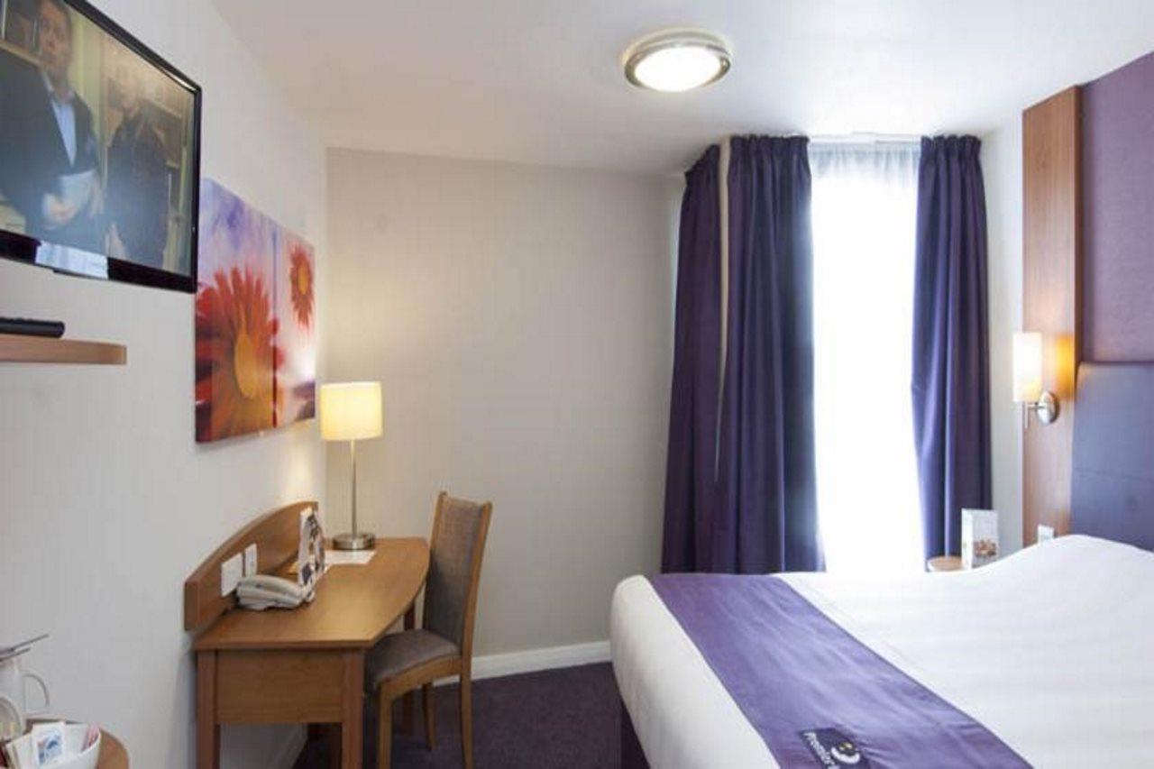 Premier Inn Bristol Sidcot A38 Winscombe Εξωτερικό φωτογραφία